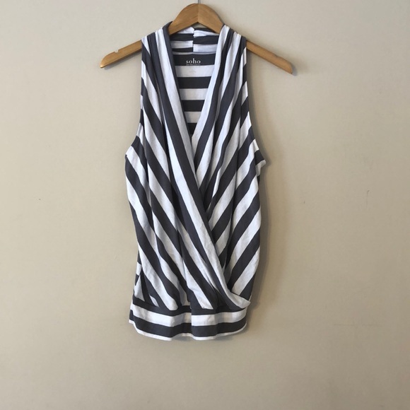 New York & Company Tops - New York & Company Soho Tank (Size L)